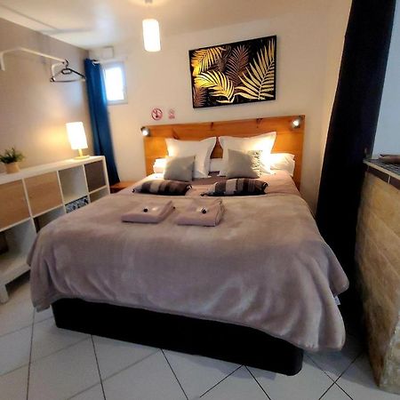 Ravissant Studio Prive 2 Pieces "Le Cosy" Tout Equipe Monchy-Saint-Eloi Exterior foto